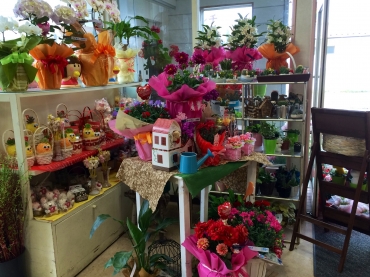 「フローラル　エンゼル」　（福島県いわき市）の花屋店舗写真3